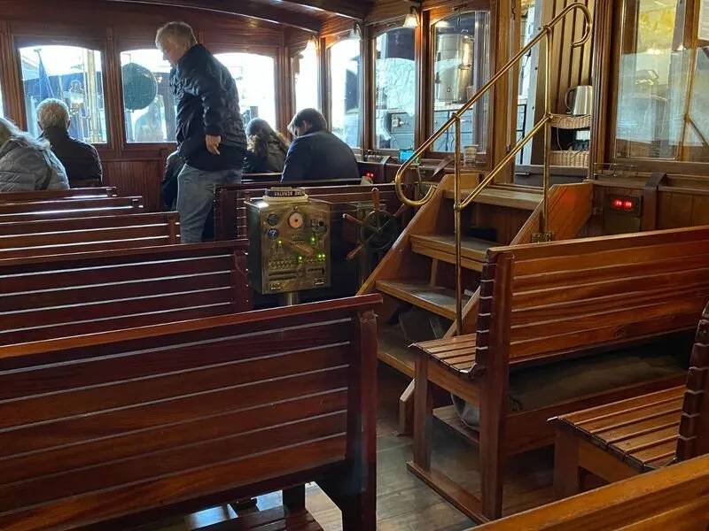 Plavba na lodi pražskými Benátkami