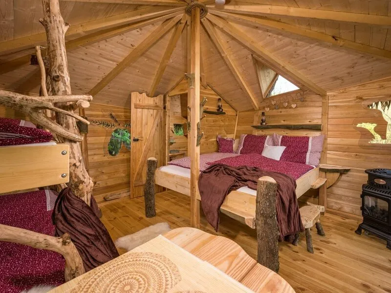 Ubytování v treehousu se saunou a výhledem na Ještěd
