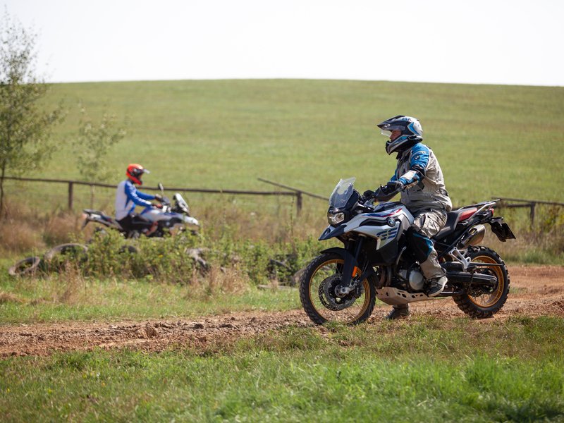 Motorky na trialové trati s mistrem ČR: Pardubický kraj