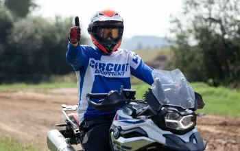 Motorky na trialové trati s mistrem ČR: Pardubický kraj