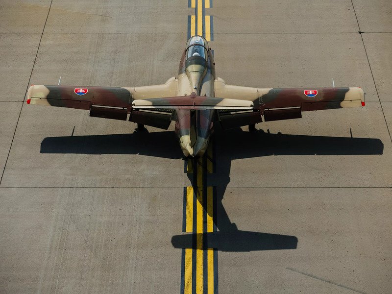 Zážitkový let stíhačkou L-29 Delfín