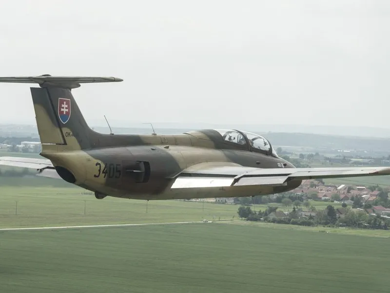 Zážitkový let stíhačkou L-29 Delfín