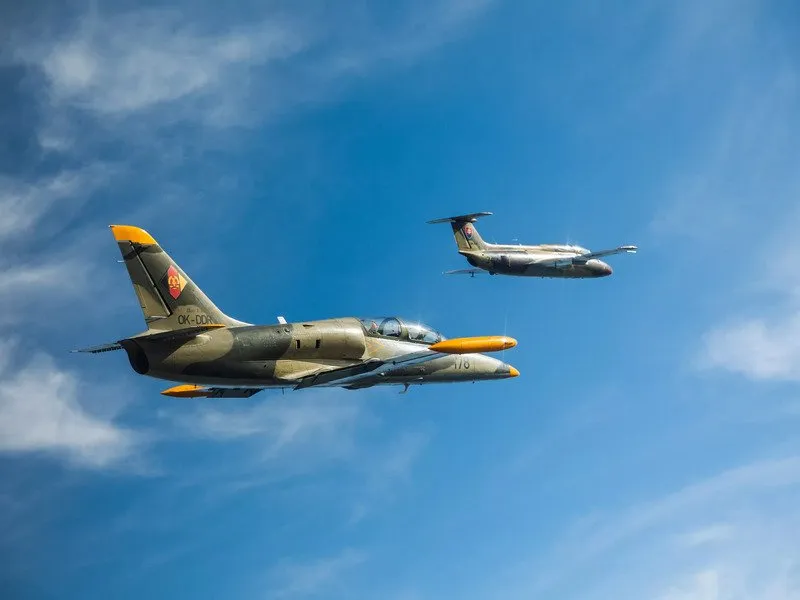 Zážitkový let stíhačkou L-29 Delfín