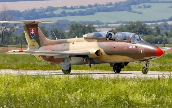 Zážitkový let stíhačkou L-29 Delfín