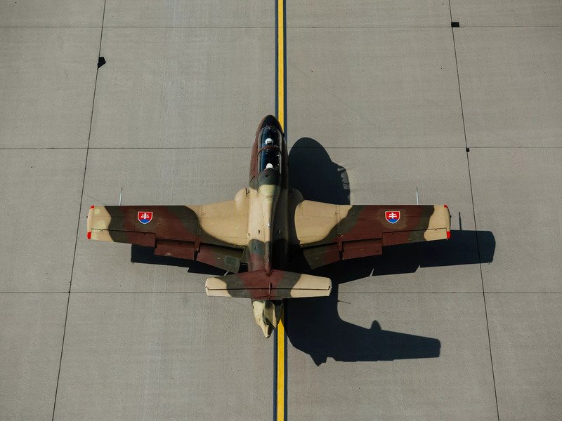 Zážitkový let stíhačkou L-29 Delfín