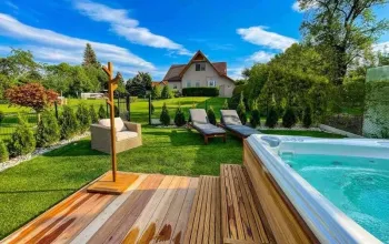 Relaxační pobyt s vířivkou pro dva hotelu U Hrádku Relaxační pobyt s vířivkou pro dva hotelu U Hrádku – dárek a zážitek