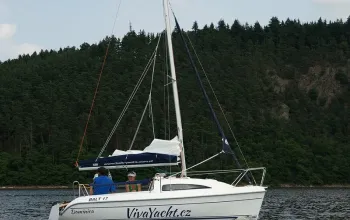 Den na plachetnici a školení jachtingu, Orlík