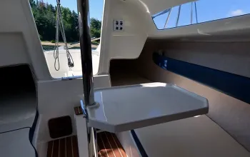 Den na plachetnici a školení jachtingu, Orlík