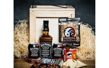 Bedna s whiskey Jack Daniel’s