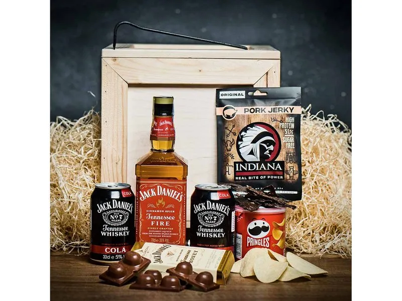 Bedna s whiskey Jack Daniel’s Fire