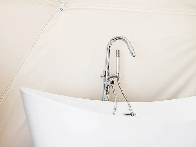 Glamping v Beskydech s wellness a snídaní