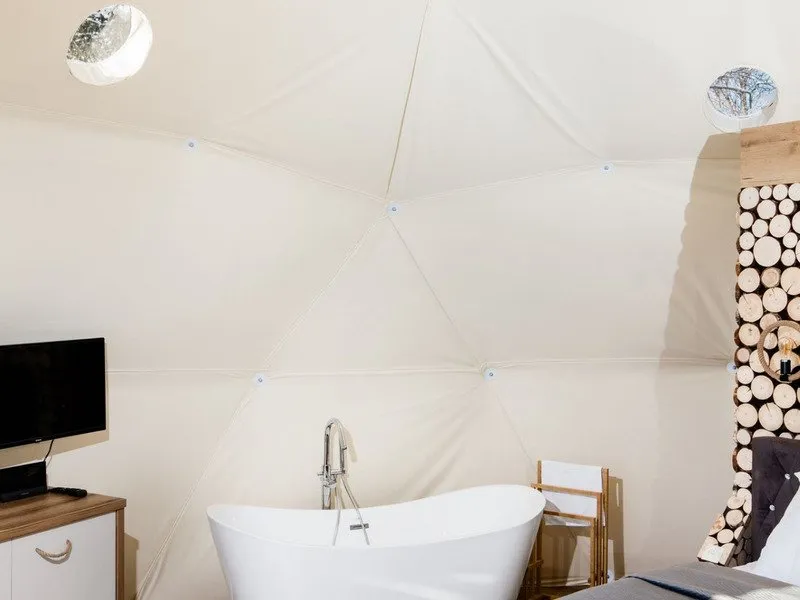 Glamping v Beskydech s wellness a snídaní