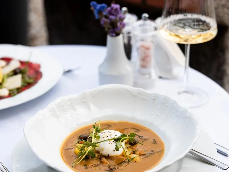 Čtyřchodové menu v restauraci Chateau Ctěnice