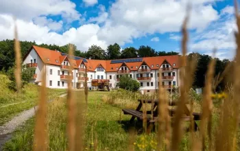Wellness Hotel Hasištejn: Cyklo/běžkařský pobyt pro 2 Wellness Hotel Hasištejn: Cyklo/běžkařský pobyt pro 2 – dárek a zážitek