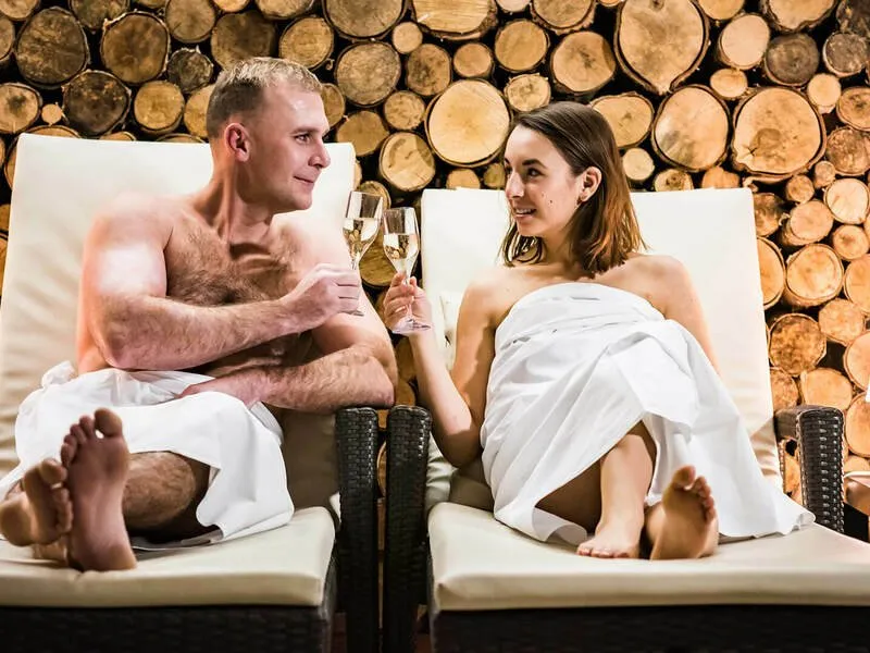Malé privátní spa pro 4 osoby