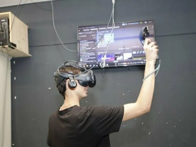 Herna s virtuální realitou až pro 4 osoby