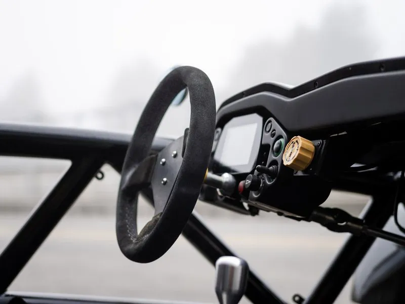 Jízda v Ariel Atom 3.5 na Masarykově okruhu