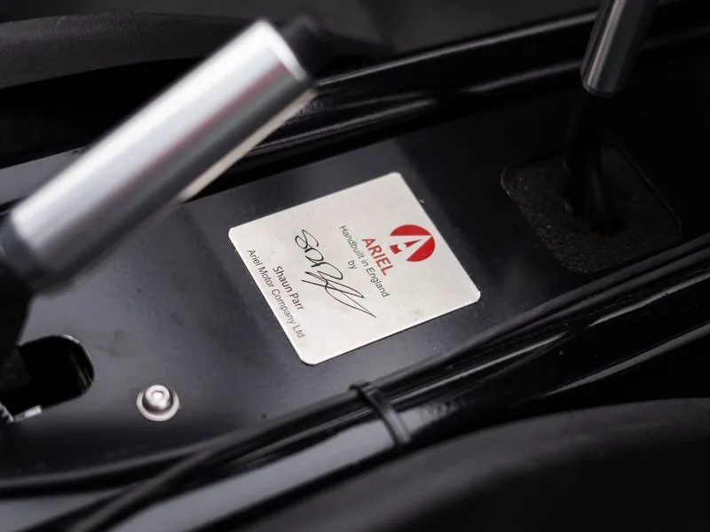 Jízda v Ariel Atom 3.5 na Masarykově okruhu