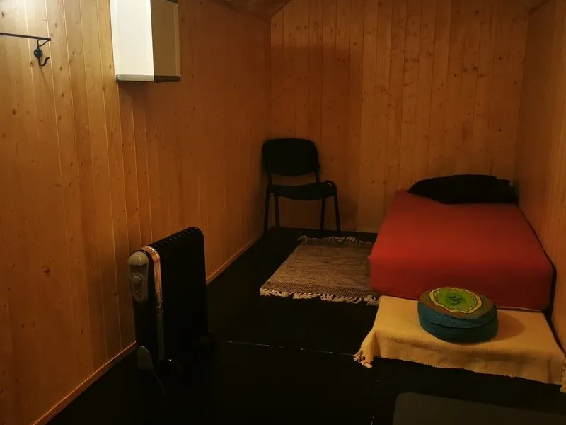 Terapie tmou: Pobyt ve tmě na jižní Moravě
