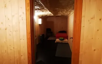 Terapie tmou: Pobyt ve tmě na jižní Moravě
