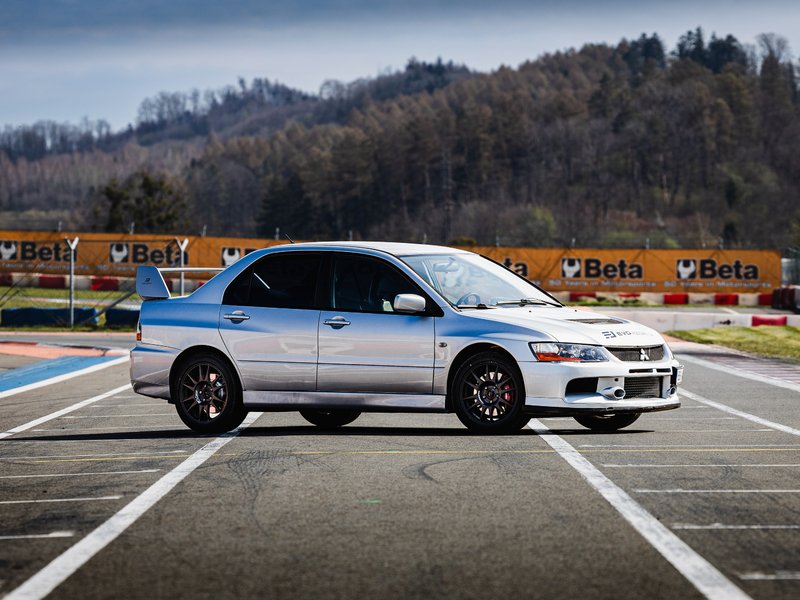 Zážitková rally jízda v Mitsubishi Lancer EVO IX