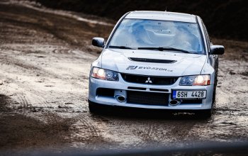 Zážitková rally jízda v Mitsubishi Lancer EVO IX
