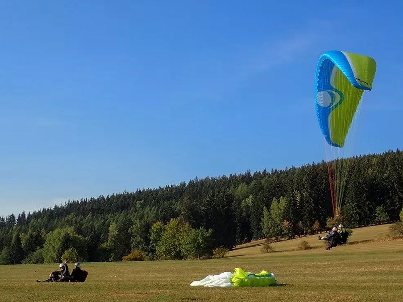 Tandem paragliding po celé ČR jako dárek