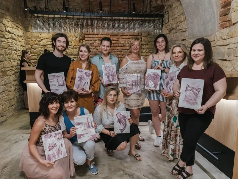Zážitkové malování vínem + degustace se sommeliérem
