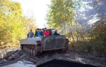 Jízda obrněným transportérem