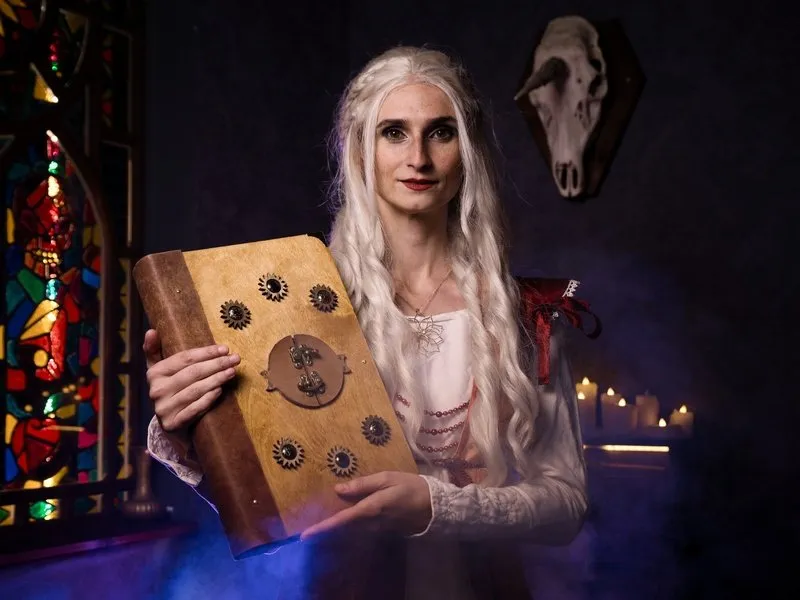 Zrcadla magie: Mysteriózní úniková hra v Praze