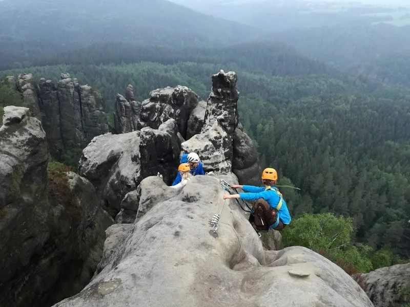 Via ferrata se zkušeným instruktorem