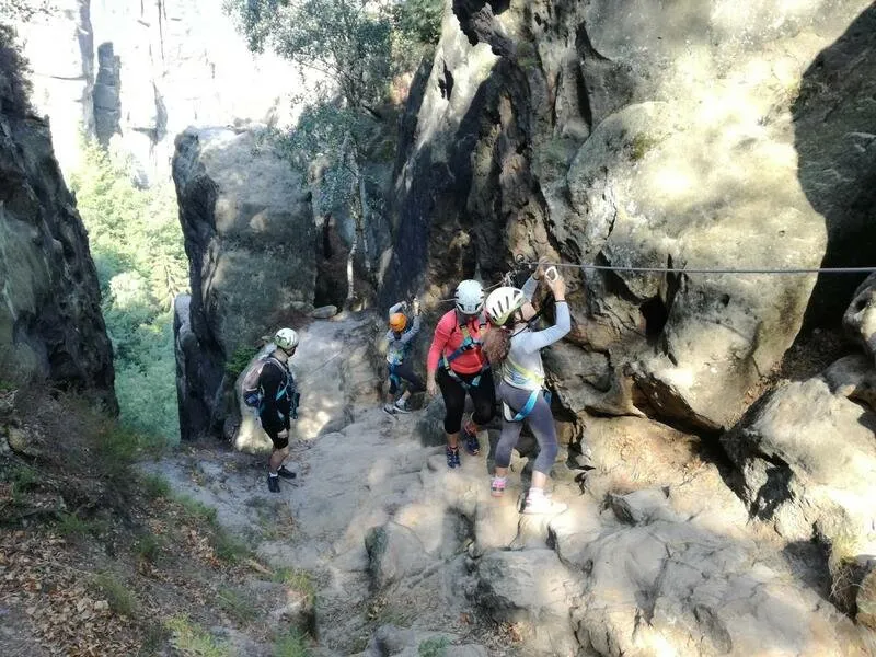 Via ferrata se zkušeným instruktorem