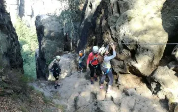 Via ferrata se zkušeným instruktorem