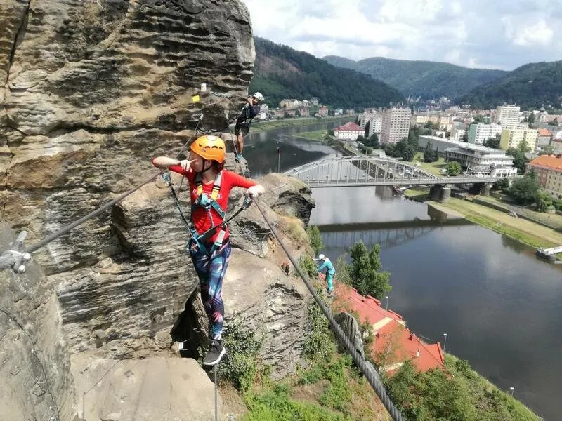 Via ferrata se zkušeným instruktorem