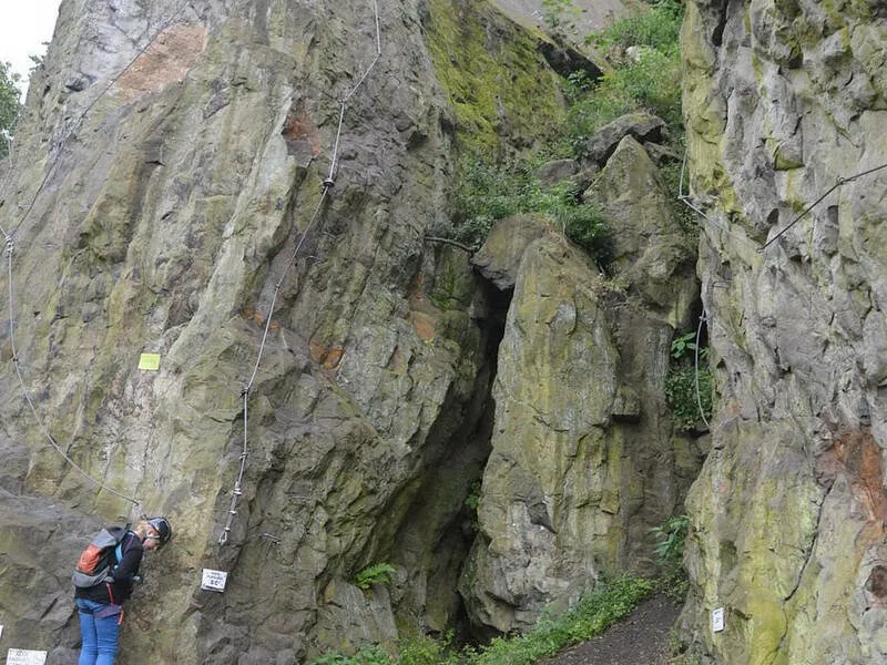 Via ferrata se zkušeným instruktorem