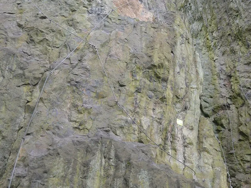 Via ferrata se zkušeným instruktorem