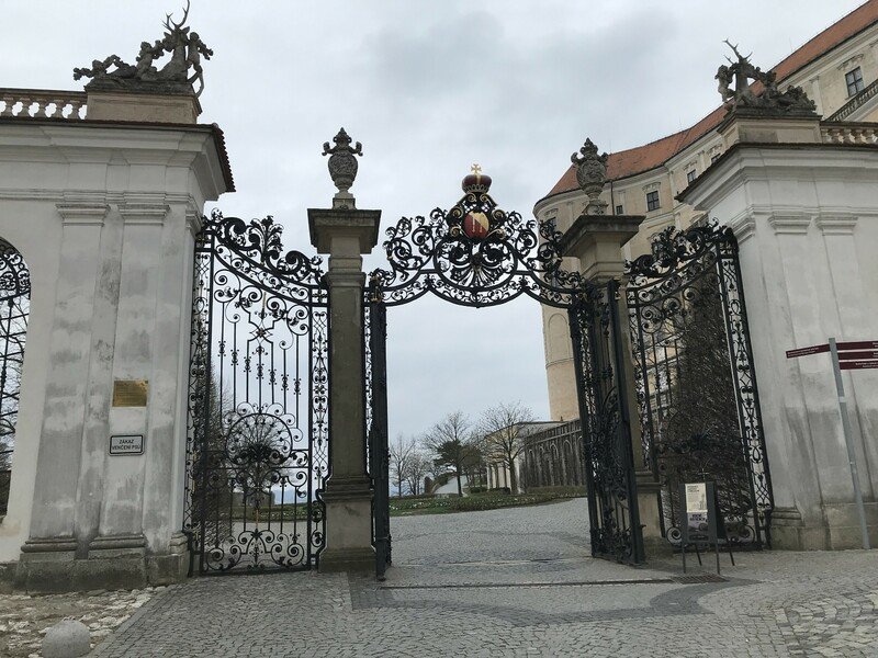Bílá paní mikulovská: Venkovní úniková hra