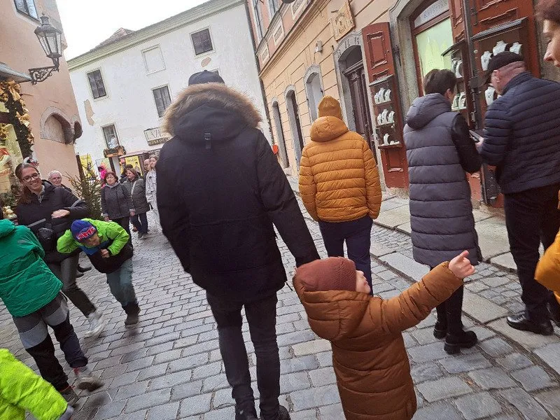 Hledání léku: Venkovní úniková hra