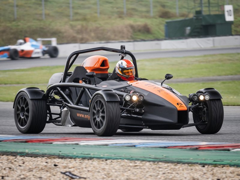 Spolujízda v Ariel Atom 4 na Masarykově okruhu