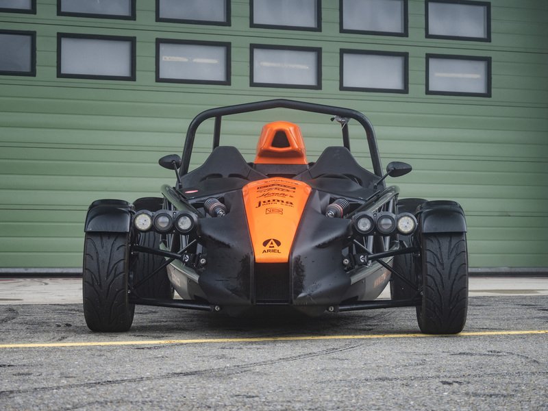 Spolujízda v Ariel Atom 4 na Masarykově okruhu