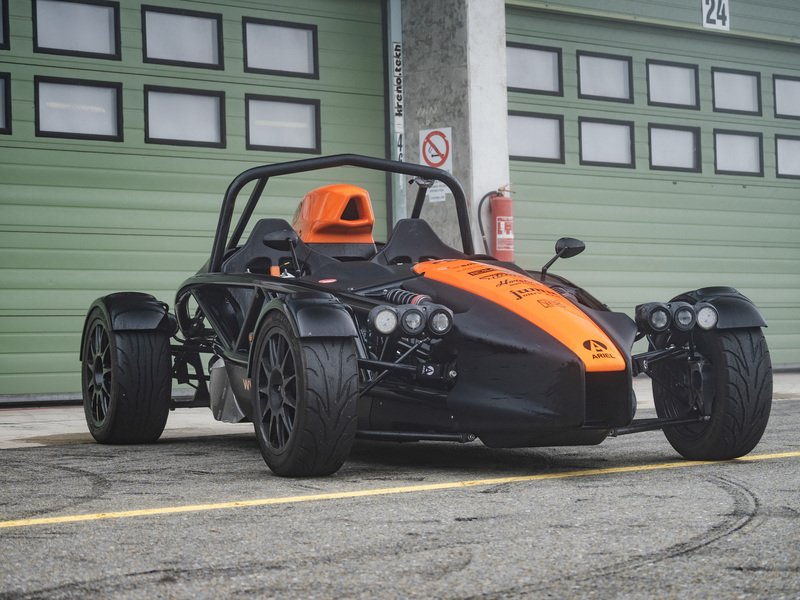 Spolujízda v Ariel Atom 4 na Masarykově okruhu