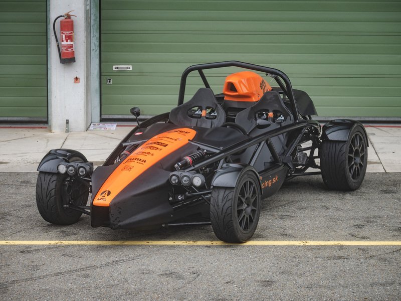 Spolujízda v Ariel Atom 4 na Masarykově okruhu