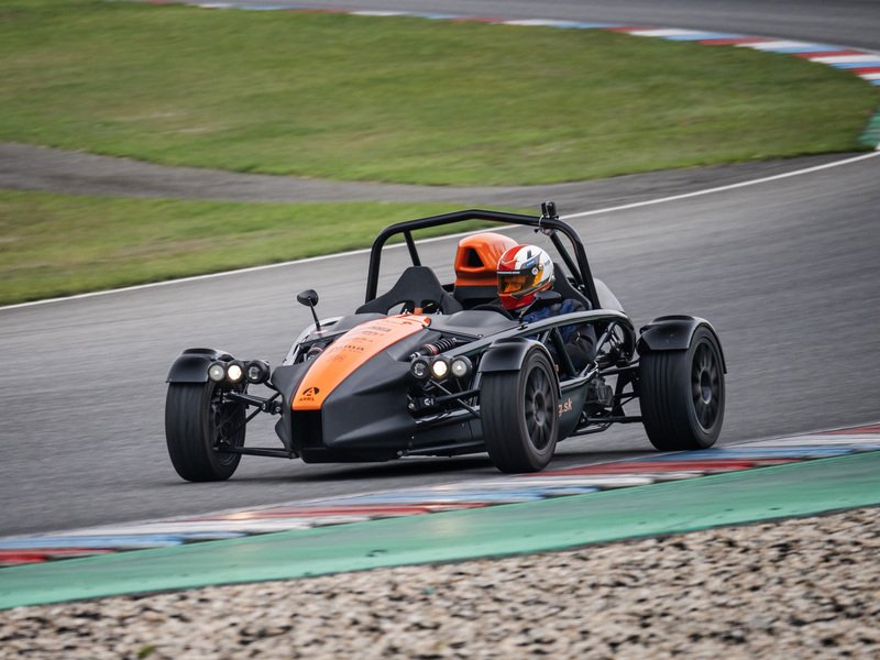 Spolujízda v Ariel Atom 4 na Masarykově okruhu