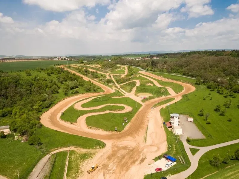 Jízda v buggy CAN-AM Maverick X