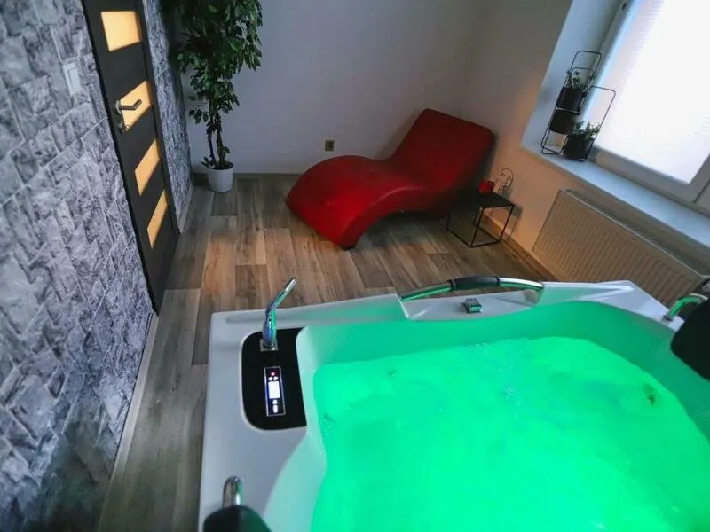Ubytování ve wellness apartmánu Leqwell, Uherský Brod