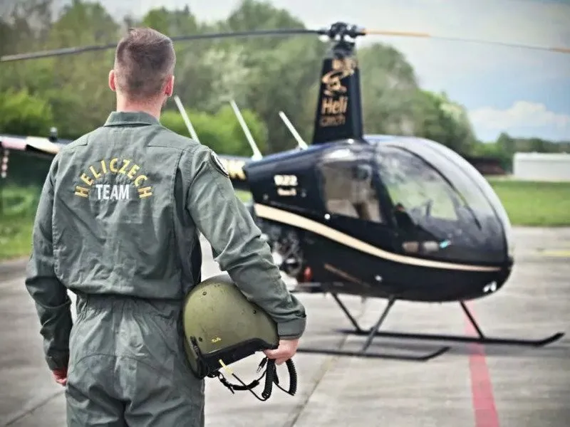 Pilotem vrtulníku R22 na zkoušku