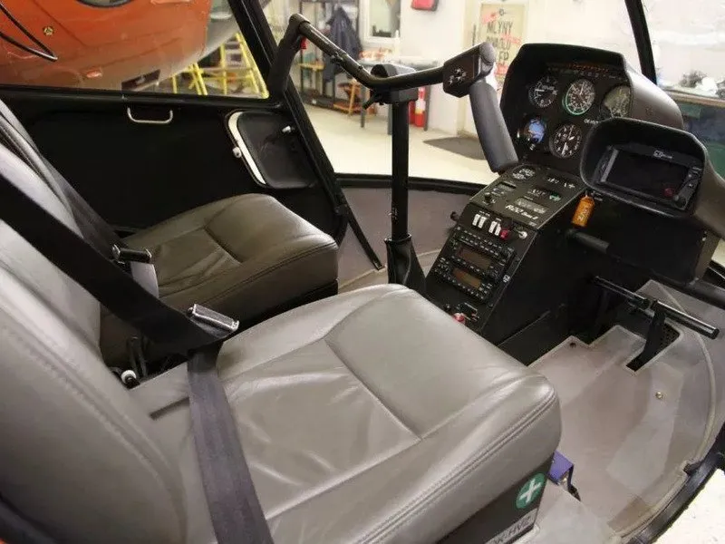 Pilotem vrtulníku R22 na zkoušku