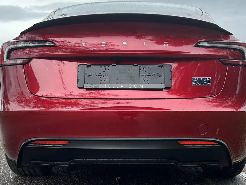 Jízda v elektromobilu Tesla Model 3 Performance Highland 24
