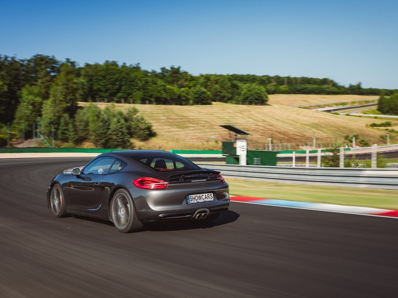 Jízda v Porsche 718 na Masarykově okruhu