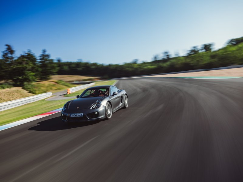 Jízda v Porsche 718 na Masarykově okruhu
